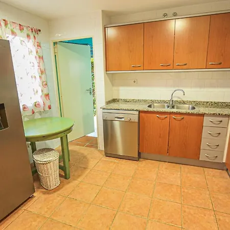 Feriehus Tarongers Casa 12 - Only Families
