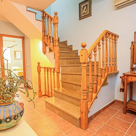 Tarongers Casa 12 - Only Families